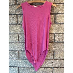 Heatherly Pink Ribbed Sleeveless Bodysuit Womens Size M